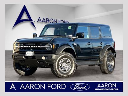 New 2025 Ford Bronco Outer Banks w/ Sasquatch Package