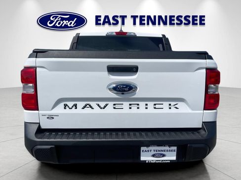 Used 2023 Ford Maverick XL FWD image 4