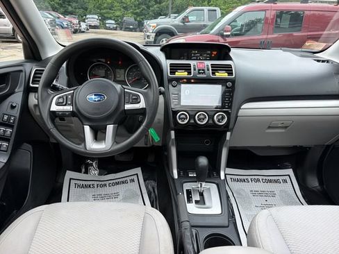 Used 2017 Subaru Forester 2.5i Premium w/ All-Weather Package AWD/4WD image 14
