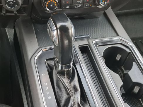 Used 2019 Ford F150 XLT w/ Equipment Group 302A Luxury AWD/4WD image 32