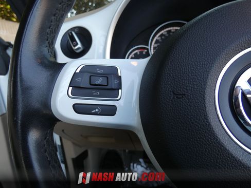 Used 2014 Volkswagen Beetle TDI FWD image 58