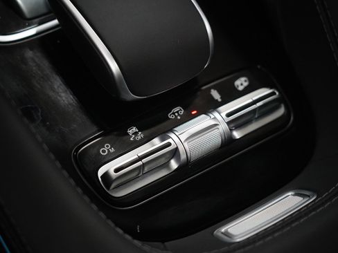 Certified 2022 Mercedes-Benz GLE 63 AMG S image 31