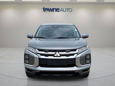 Used 2025 Mitsubishi Outlander Sport SE AWD/4WD image 8