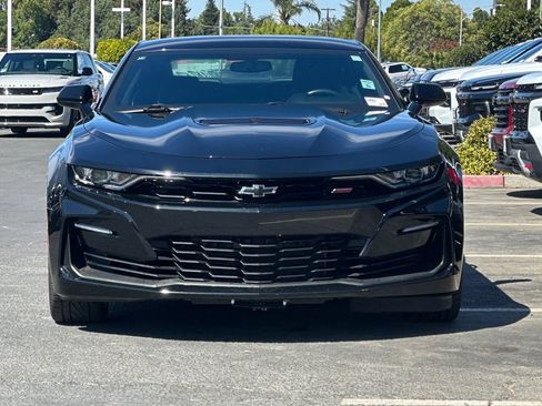 Used 2021 Chevrolet Camaro SS RWD image 10