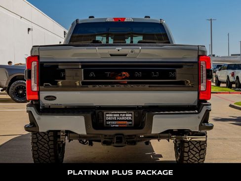 Used 2026 Ford F250 Platinum w/ Platinum Plus Package image 7