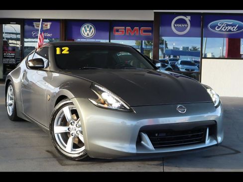 Used 2012 Nissan 370Z Coupe image 1
