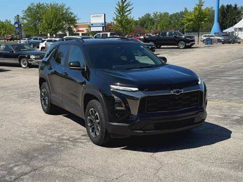 Used 2025 Chevrolet Equinox ACTIV w/ Safety and Technology Package AWD/4WD image 2