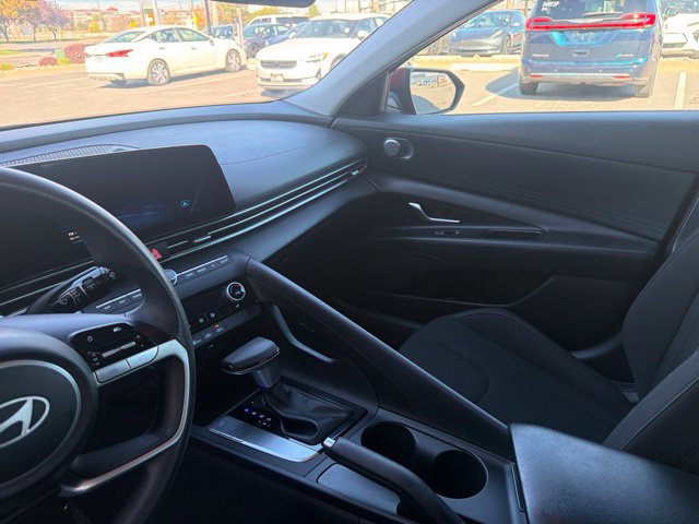Used 2024 Hyundai Elantra SEL FWD image 20