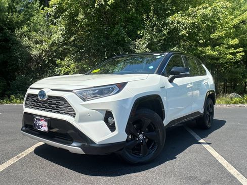 Used 2021 Toyota RAV4 XSE AWD/4WD image 1