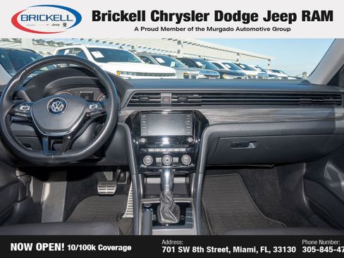 Used 2020 Volkswagen Passat 2.0T R-Line image 20