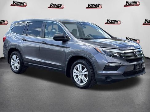 Used 2016 Honda Pilot LX image 3