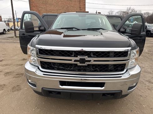 Used 2013 Chevrolet Silverado 3500 LTZ image 27