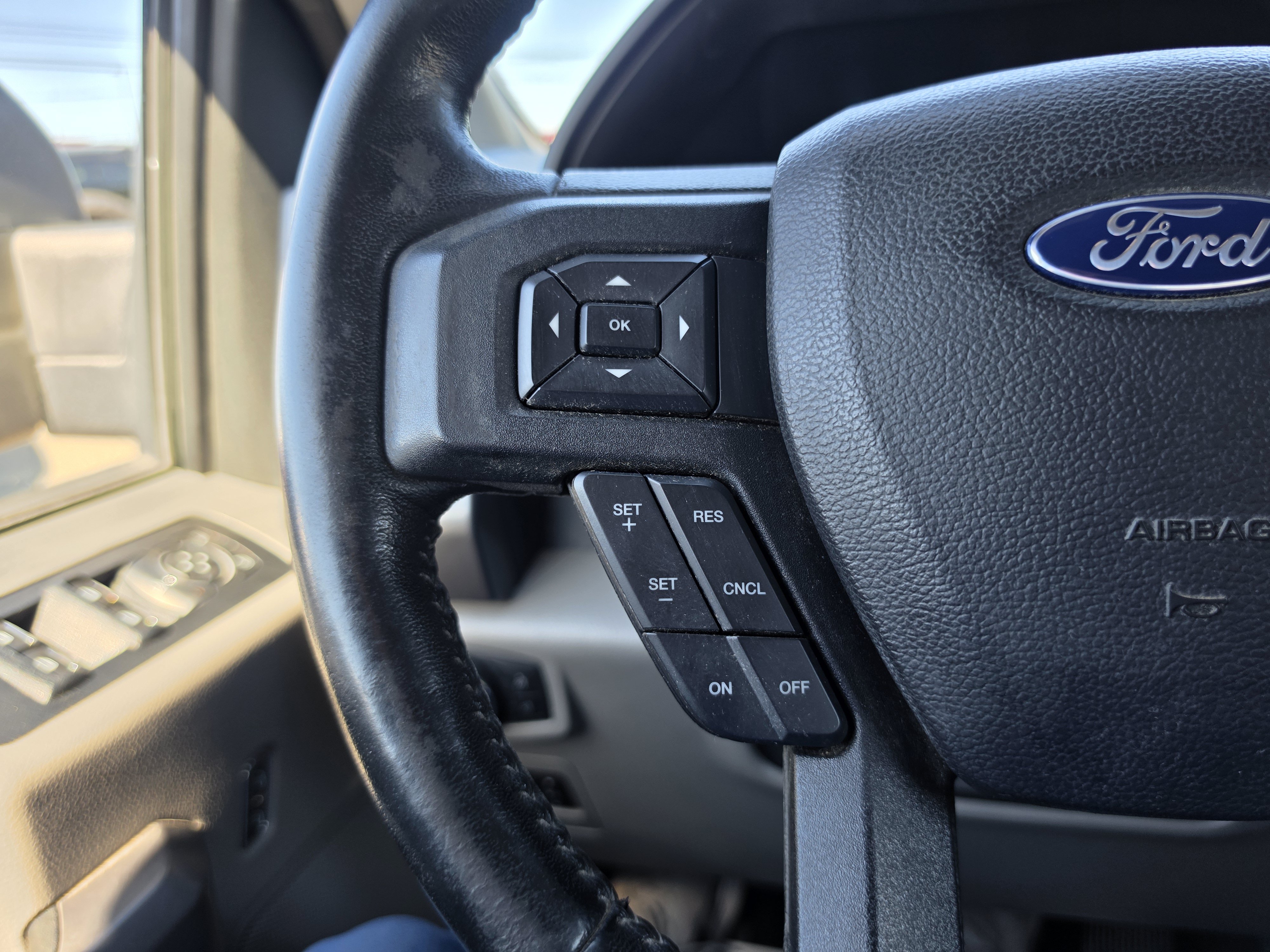 Used 2019 Ford F150 XLT w/ Equipment Group 302A Luxury AWD/4WD image 20