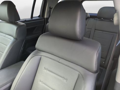 Used 2025 Hyundai Santa Fe Limited image 13