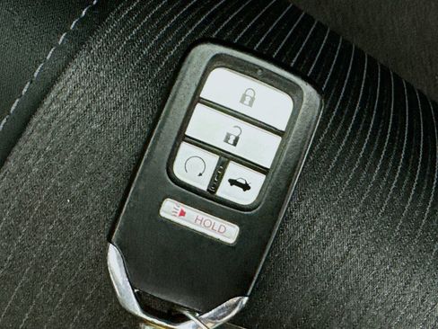 Used 2021 Honda Accord EX image 39