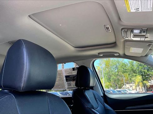 Used 2022 Kia Telluride EX w/ EX Premium Package image 14