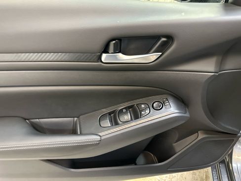 New 2025 Nissan Altima 2.5 SV image 15