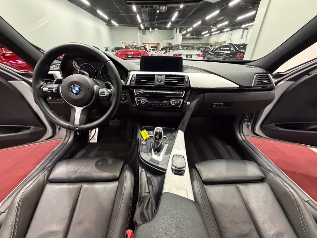 Used 2018 BMW 328d xDrive Sedan AWD/4WD image 33