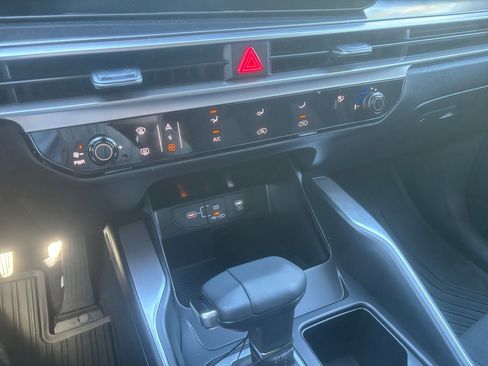 New 2026 Kia Sorento LX FWD image 27