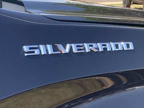 Used 2022 Chevrolet Silverado 1500 Custom AWD/4WD image 10