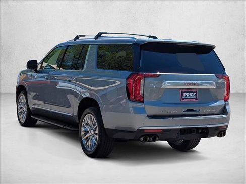 Used 2023 GMC Yukon XL Denali AWD/4WD image 8