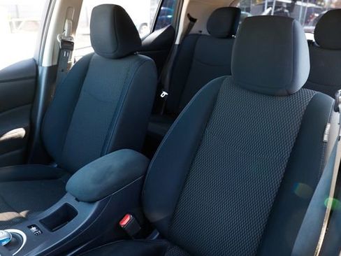 Used 2016 Nissan Leaf S w/ Charger Package image 9