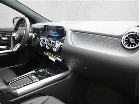 New 2026 Mercedes-Benz GLA 250 4MATIC image 27