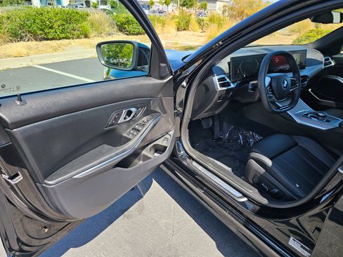 Used 2026 BMW 330i Sedan RWD image 15