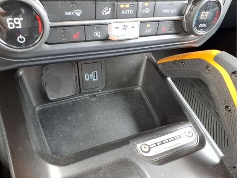 Used 2021 Ford Bronco Badlands AWD/4WD image 18