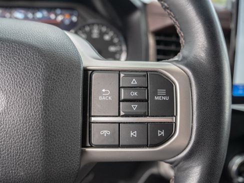 Used 2024 Ford Expedition Limited image 21