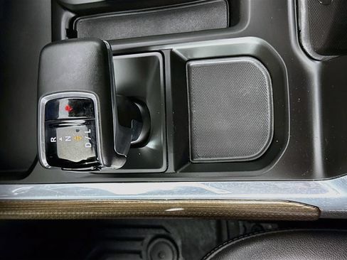 Certified 2024 Chevrolet Silverado 1500 LT AWD/4WD image 17