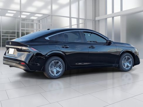 New 2026 Nissan Sentra S w/ S Cold Weather Package image 5