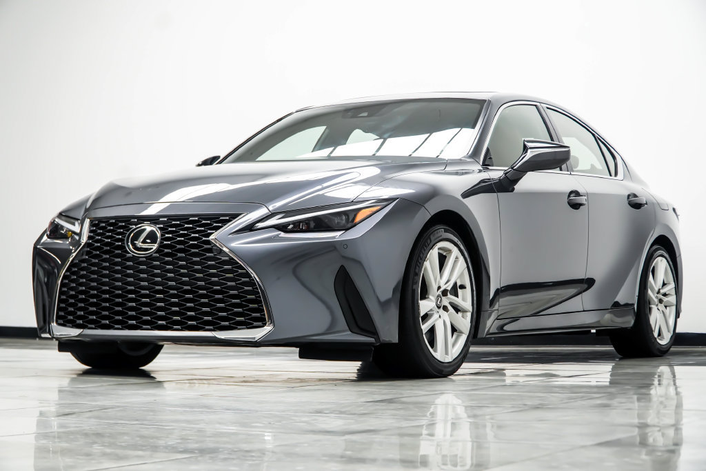 Used 2024 Lexus IS 300 w/ Comfort Package RWD image 12
