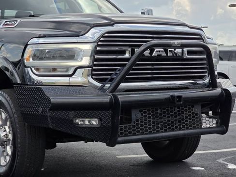 Used 2022 RAM 2500 Laramie w/ Protection Group AWD/4WD image 38