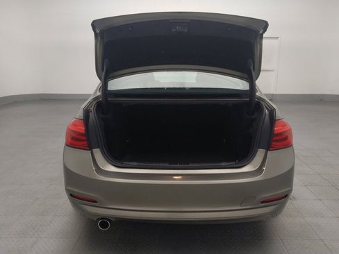 Used 2016 BMW 320i Sedan RWD image 29