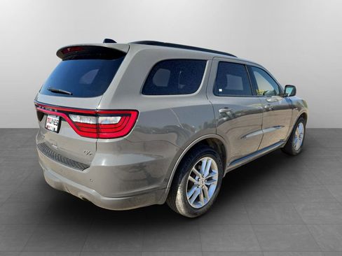 Used 2025 Dodge Durango R/T AWD/4WD image 7