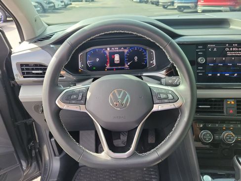 Used 2024 Volkswagen Taos SEL AWD/4WD image 24