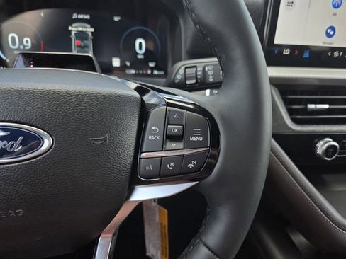 New 2026 Ford Explorer Platinum image 21