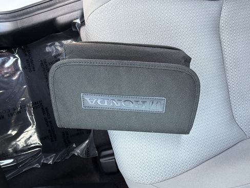 Used 2020 Honda HR-V EX image 34
