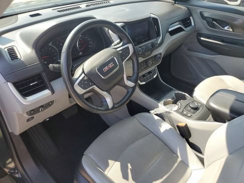Used 2024 GMC Terrain SLT FWD image 18