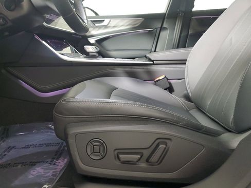 Used 2025 Audi A6 Premium Plus image 21