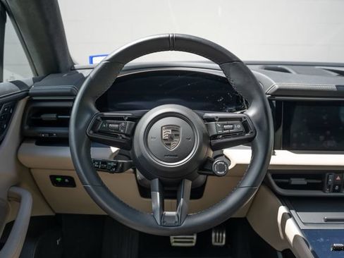 Certified 2024 Porsche Macan Turbo Electric AWD/4WD image 23