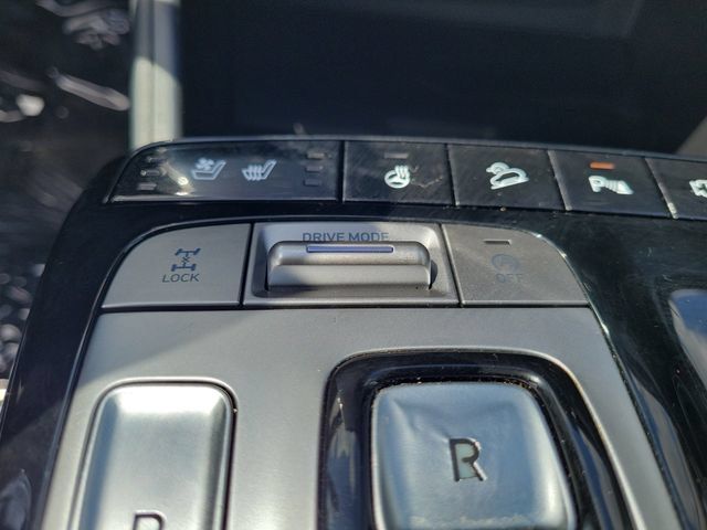 Used 2024 Hyundai Tucson Limited AWD/4WD image 35