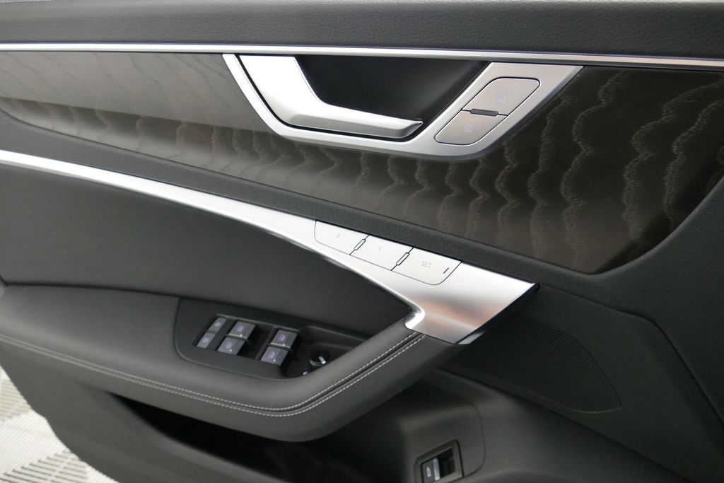 Certified 2022 Audi A6 3.0T allroad Premium Plus AWD/4WD image 12