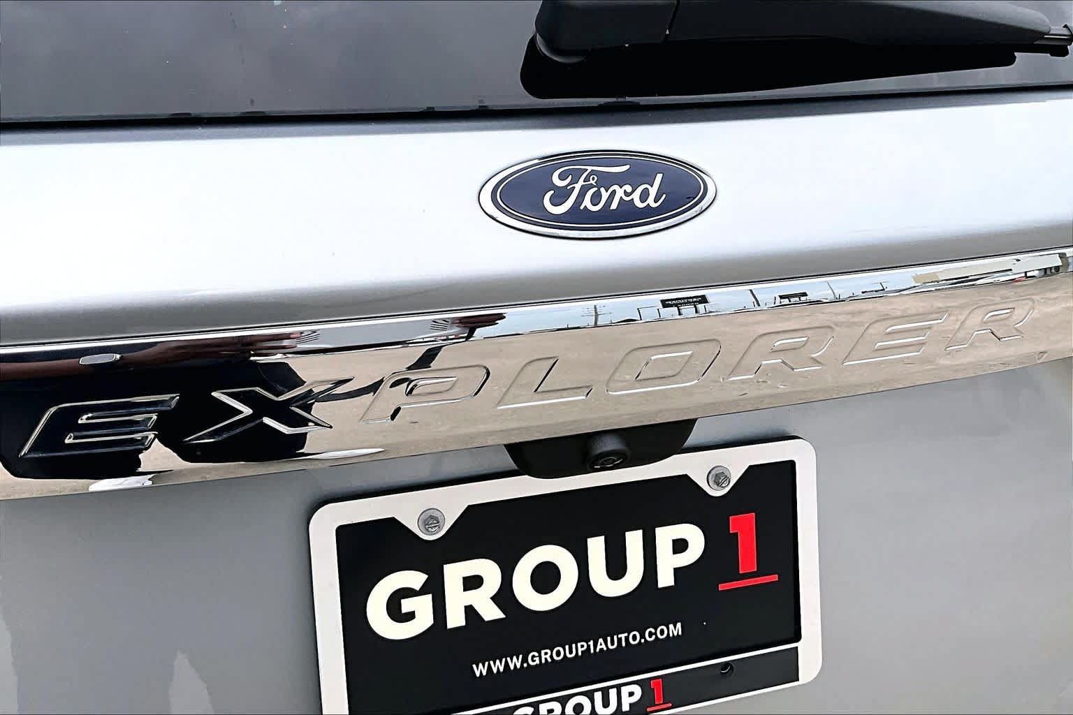 Used 2023 Ford Explorer King Ranch w/ Technology Package RWD image 31