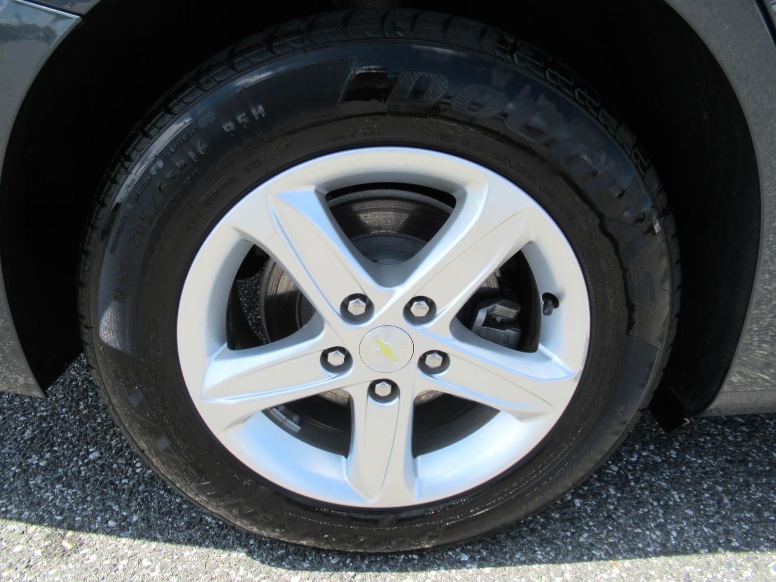Used 2021 Chevrolet Malibu LS FWD image 9