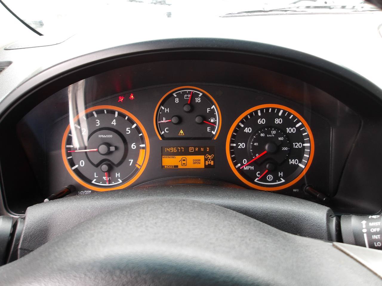 Used 2011 Nissan Titan S AWD/4WD image 17