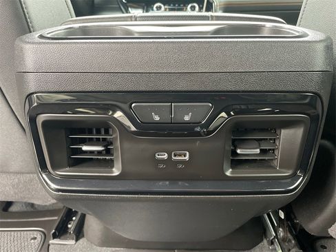 Used 2025 GMC Sierra 2500 AT4 w/ AT4 Premium Plus Package image 50