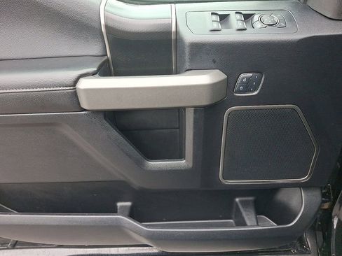 Used 2017 Ford F150 Raptor w/ Equipment Group 802A Luxury image 12