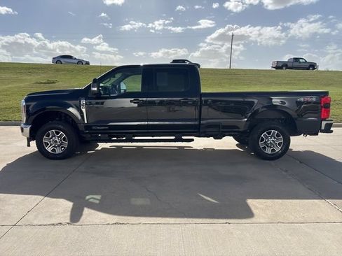 Used 2025 Ford F350 Lariat w/ Camper Package AWD/4WD image 6